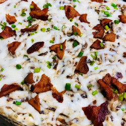 Slow Cooker Caramelized Onion And Bacon Dip
