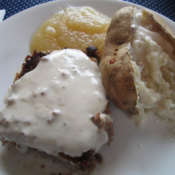 Chicken-fried Steak  (chicken With Creamy Gravy)