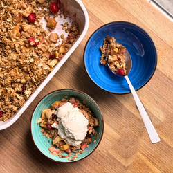 Winter Comfort In A Dish: Apple Pear Cranberry Crisp