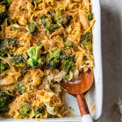 Chicken And Broccoli Noodle Casserole