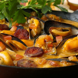 Mussels With Chorizo , Tomato And Wine