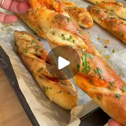Pizza Mini Baguettes