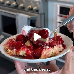 Cherry Cheesecake Dump Cake v1