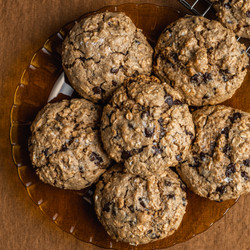 Tahini Oatmeal Chocolate Chip Cookies