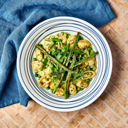Crispy Gnocchi W. Creamy Tarragon Sauce &amp; Asparagus