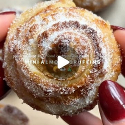 Mini Almond Cruffins