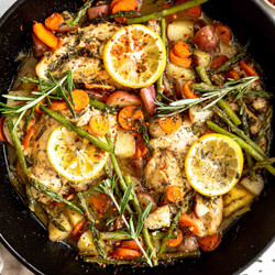 One-Pan Honey Rosemary Chicken With Vegetables
