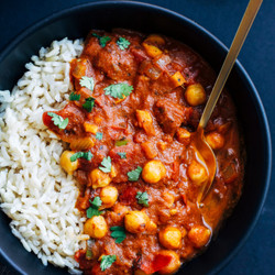 One-pot Chickpea Tikka Masala - Making Thyme For Health