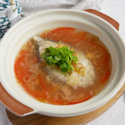 Chinese Fish Soup With Tomato And Tung Choi