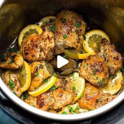 Instant Pot Lemon Garlic Chicken