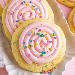 Crumbl Confetti Cookies