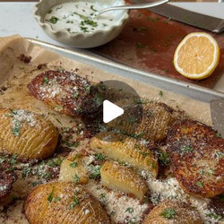 Crispy Parmesan Hasselback Potatoes