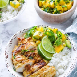 Whole 30 Jerk Chicken &amp; Mango Avocado Salsa