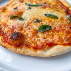 Homemade Pizza (restaurant-style)  / The Modern Nona