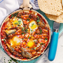 Bonita's Shakshuka With Beans