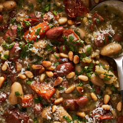 Pesto Rice &amp; Bean Soup