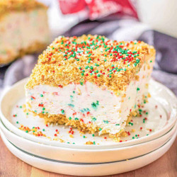 Christmas Crunch Cake