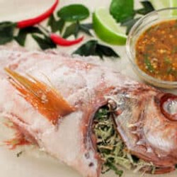 Baked Salt-Crusted Fish ปลาเผาเกลือ