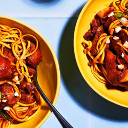 Slow Cooker Honey Garlic Chicken easy