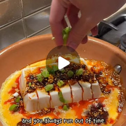 Tofu And Egg With Spicy Sauce