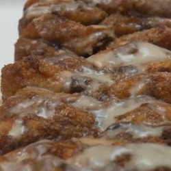 Cinnamon Sugar Pull-apart Bread