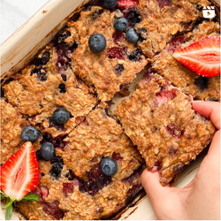 Easy Berry Oat Bars