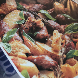 Saucijsjes met aardappels en rozemarijn