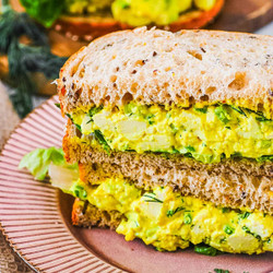 Vegan Egg Salad Sandwich