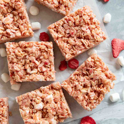 Strawberry Rice Krispie Treats