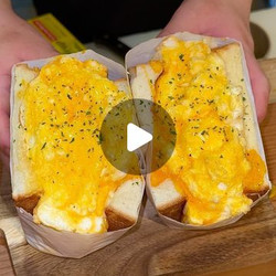 Fluffy Egg Sandwich At Dekasan In Osaka