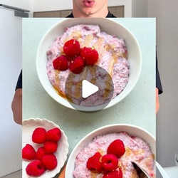 High Fibre Raspberry Chia Pudding