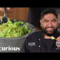Guacamole The Mexican Way