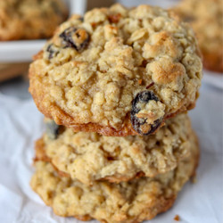 The Best Oatmeal Raisin Cookies