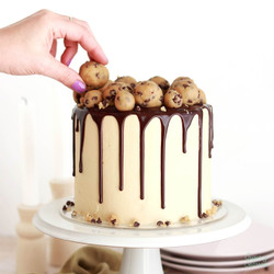 Chocolate Chip Cookie Dough Cake