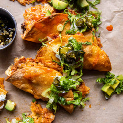 Spicy Buffalo White Chicken Chili Tacos