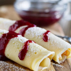 Monte Cristo Crepes