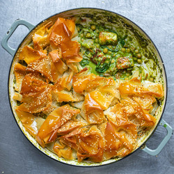 Creamy Green Halloumi &amp; Chickpea Filo Pie