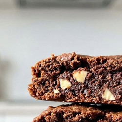 Chocolatey Nutty Bars