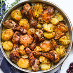 Roasted Chicken With Smashed Potatoes Traybake