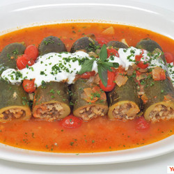 Kousa (lebanese Stuffed Zucchini)