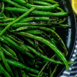 Charred Green Beans