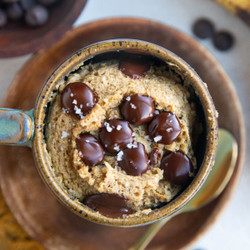 Healthy Oatmeal Banana Mug Cake
