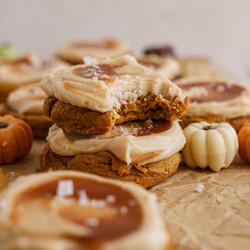 Pumpkin Caramel Cookies