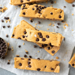 Clean Peanut Butter Protein Bars Recipe