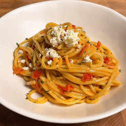 Creamy Brie Pasta (easy 4 Ingredient Pasta)