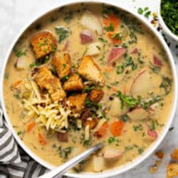 Vegan Kale And Potato Soup