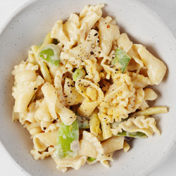 Roasted Garlic Tahini Sauce (for Pasta)