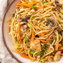 Whole30 Chicken Lo Mein