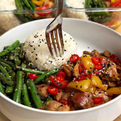 20min Sweet Chilli Chicken With Sesame Greens Beans