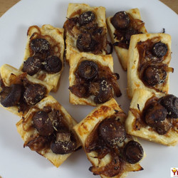 Mushroom, Marscapone &amp; Carmelized Onion Puffs